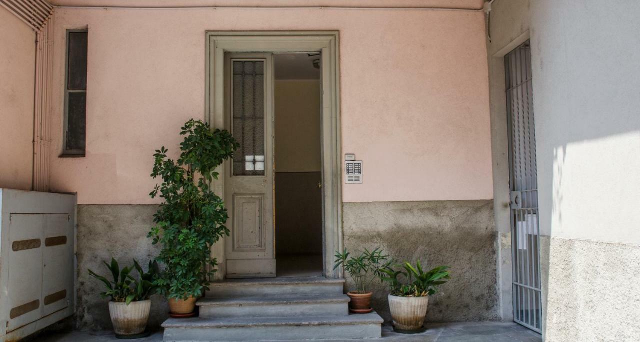 Flowers Apartment Joivy 25 كومو المظهر الخارجي الصورة